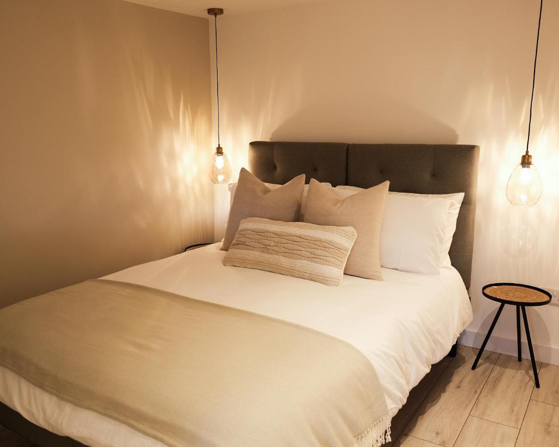 The Cwtch, Adorable Apartment In The Heart Of Ludlow Bagian luar foto